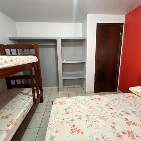 شقة بومبينهاس  في Residencial Flamingo المظهر الخارجي الصورة