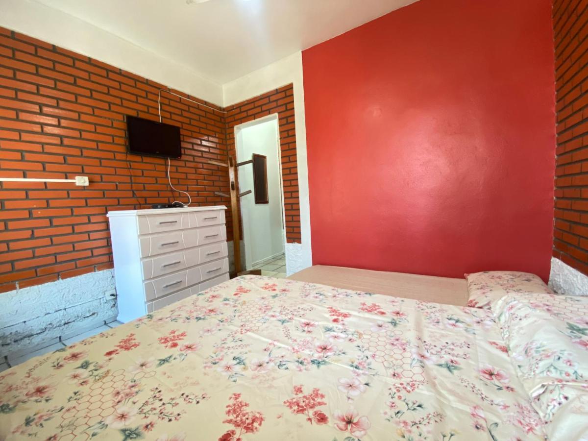 شقة بومبينهاس  في Residencial Flamingo المظهر الخارجي الصورة
