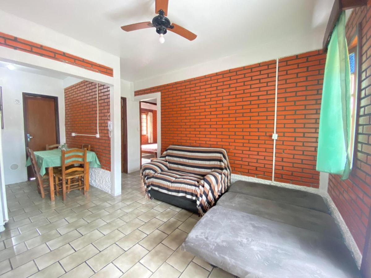 شقة بومبينهاس  في Residencial Flamingo المظهر الخارجي الصورة